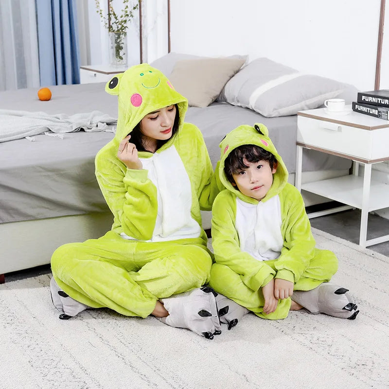 MINISO Pajamas Disney Couple Model Long Sleeves Siamese Pajamas Tigger Tracksuit Piglet Parent Child Sportswear Wholesale Ker sold by Poopy and Poops General Pet Store poppyandpoops.ca