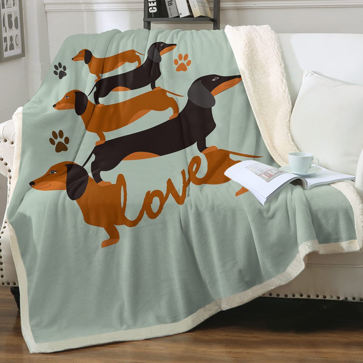 Cute Dachshund Pattern Flannel Blanket